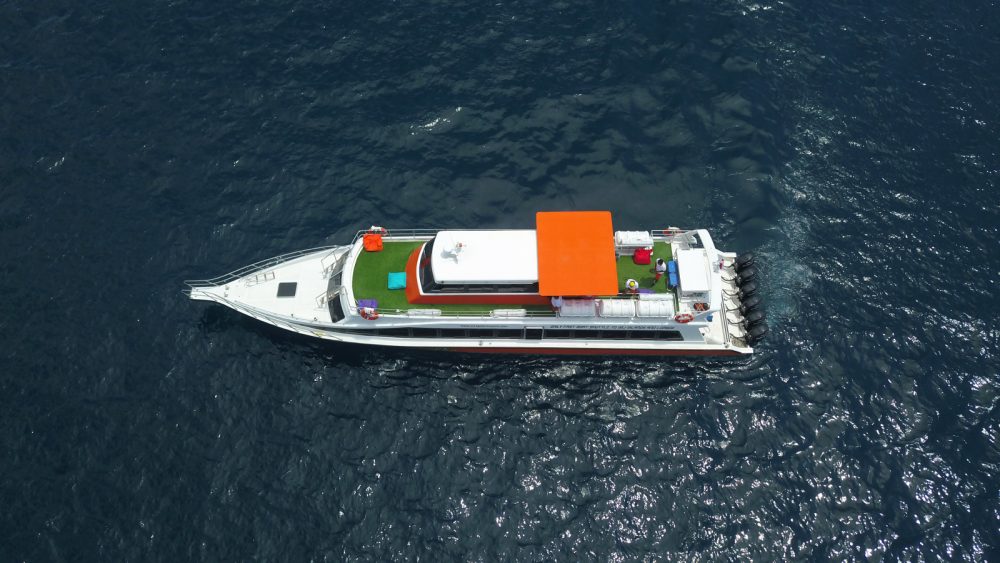 Wan Gobel Fast Boat
