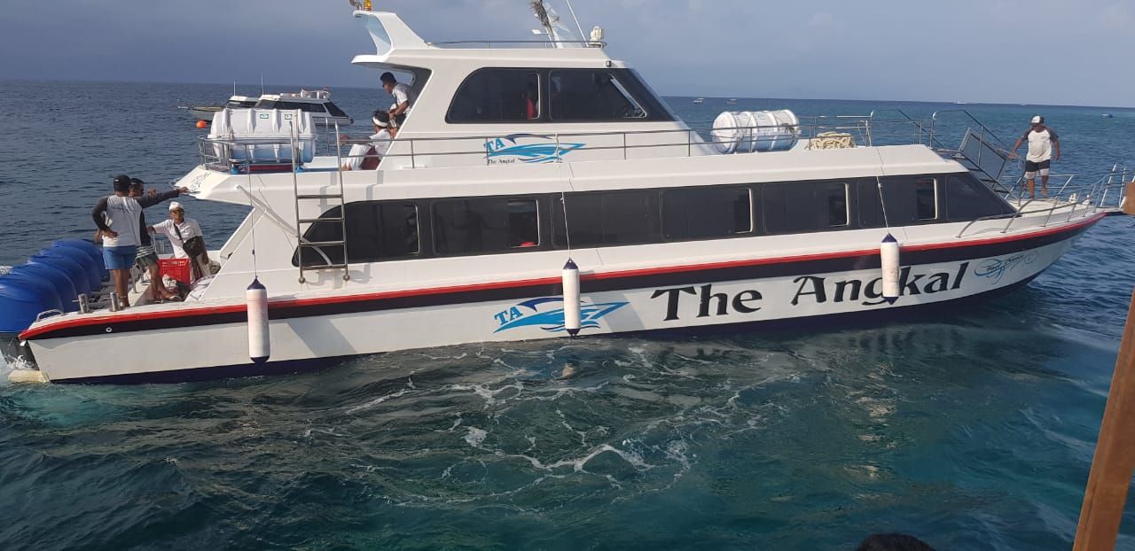 The Angkal Fast Cruise for Transfer From Kusamba to Nusa Penida