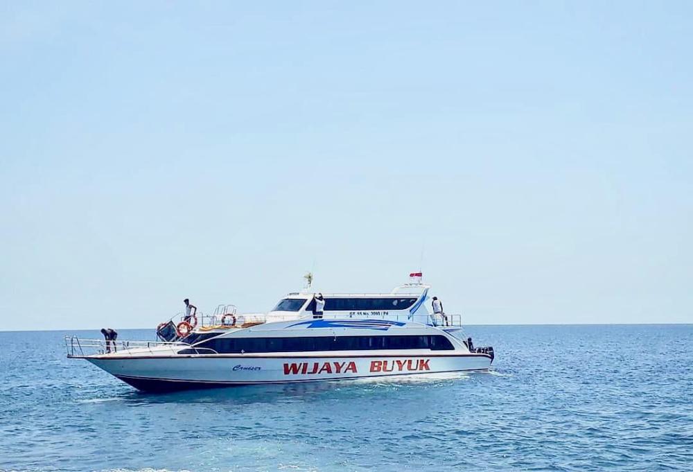 Wijaya Buyuk Fast Boat