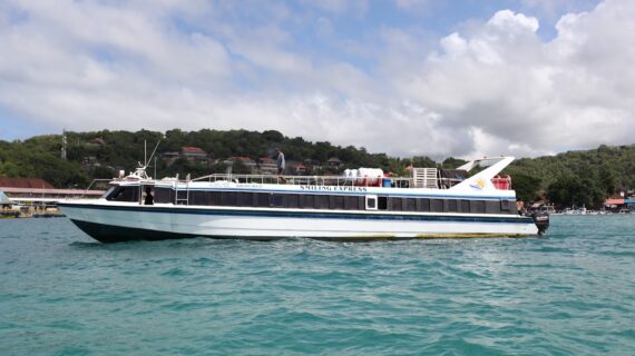 Bali Smiling Express the Best Boat to Gili island