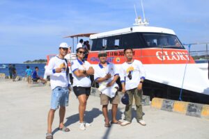 Timo and Marta’s Fun Journey with Baligilifastboat.com