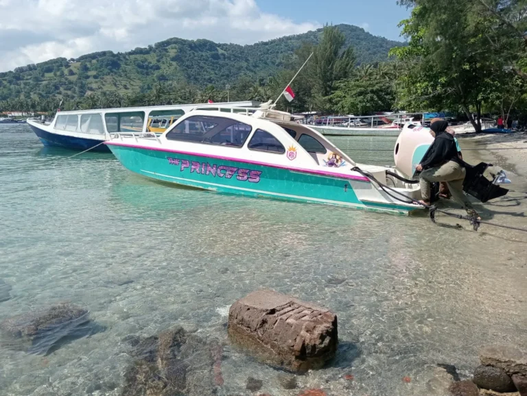 Princes Speed Boat