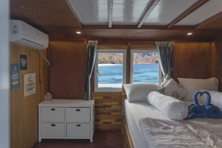 Luxurious master cabin interior on Zendaya 02 Deluxe with sea views